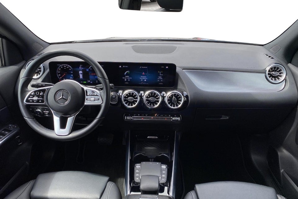 Mercedes EQA250 5d