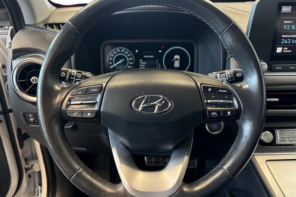 Hyundai Kona 39 EV Select 5d