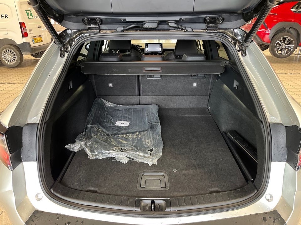 Toyota Corolla 1,8 Hybrid Active Premium Touring Sports MDS 5d