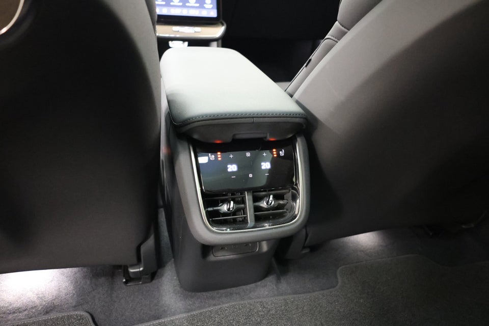 Volvo ES90 Extended Range Plus 4d