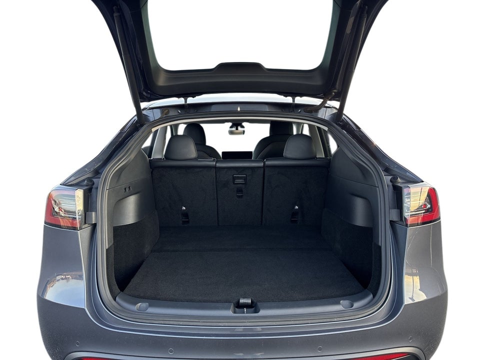 Tesla Model Y Long Range AWD 5d