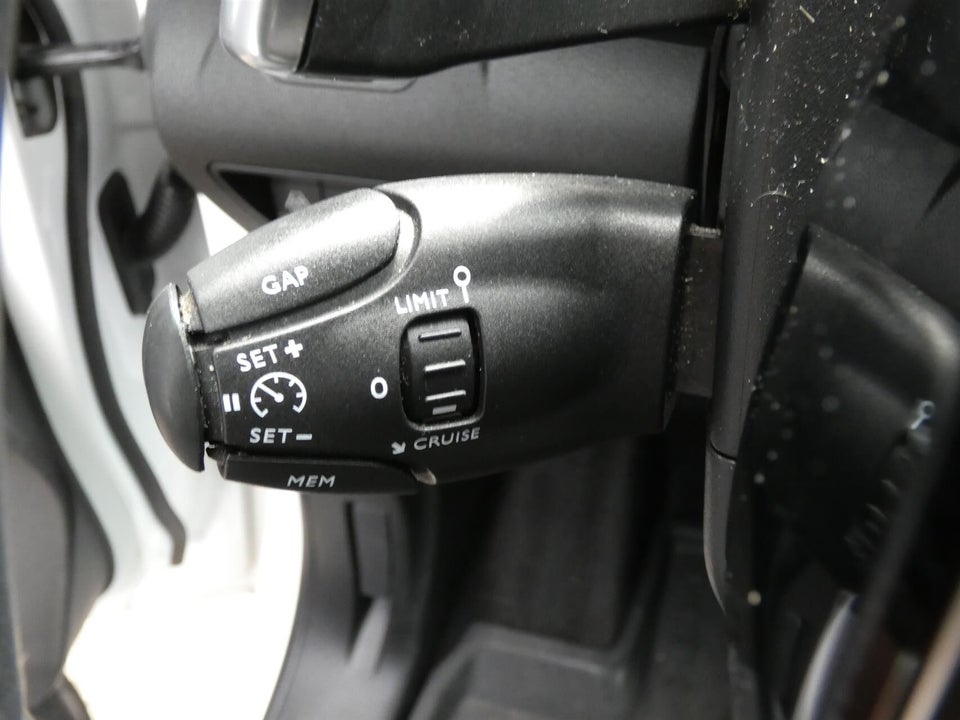 Peugeot Partner 1,5 BlueHDi 130 L2V2 Ultimate EAT8 Van