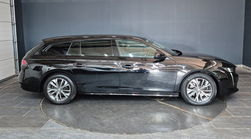 Peugeot 508 1,6 Hybrid Allure Pack SW EAT8 5d