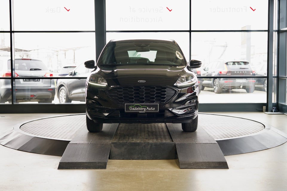 Ford Kuga 2,5 PHEV ST-Line CVT 5d