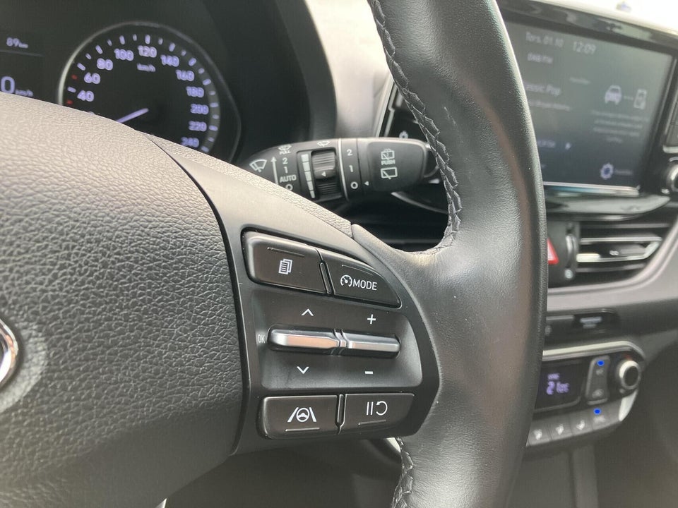 Hyundai i30 1,0 T-GDi Essential stc. 5d