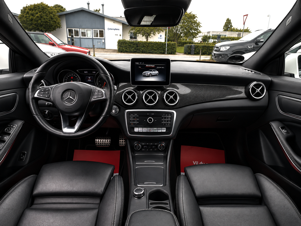 Mercedes CLA200 1,6 AMG Line Coupé 4d