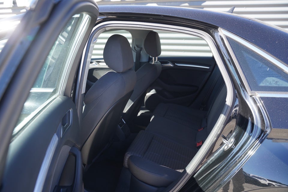 Audi A3 40 TFSi Sport S-tr. 4d