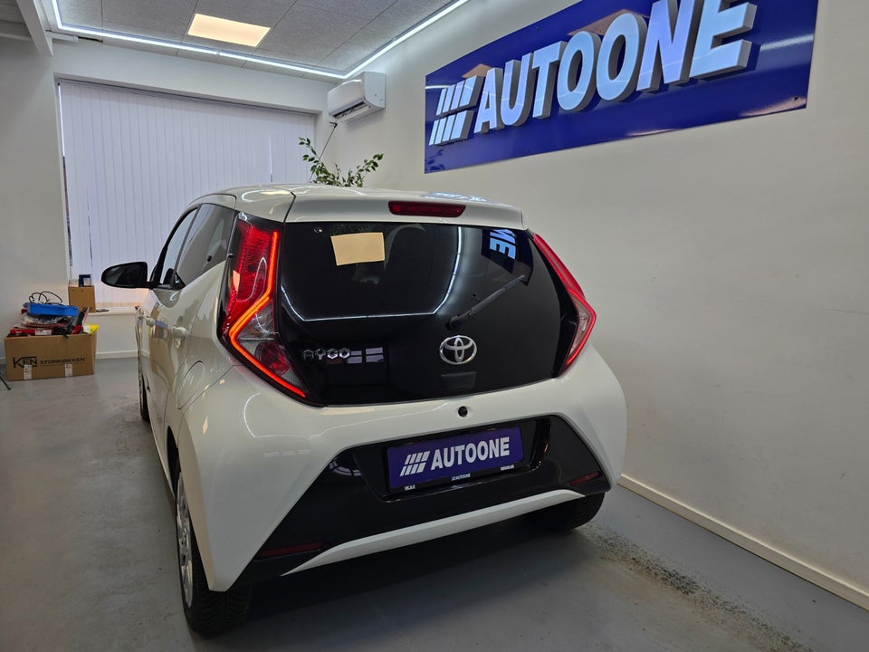 Toyota Aygo 1,0 VVT-i x-cite 5d