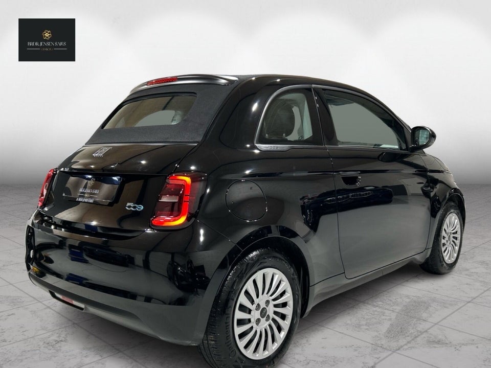 Fiat 500e 42 Icon Cabrio 2d