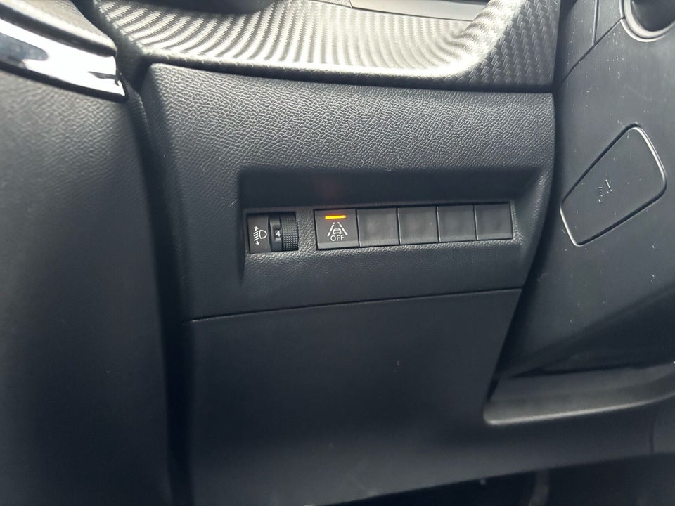 Peugeot 208 1,2 PureTech 100 Vision Sport EAT8 5d