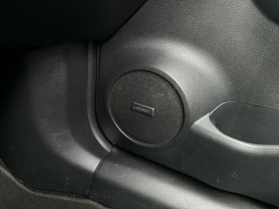 Nissan X-Trail 1,6 Dig-T 163 Tekna 5d