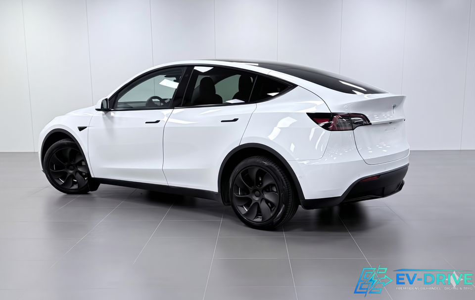 Tesla Model Y RWD 5d