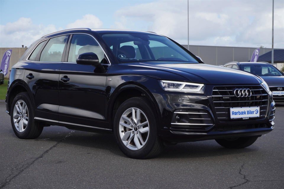 Audi Q5 55 TFSi e S-line quattro S-tr. 5d