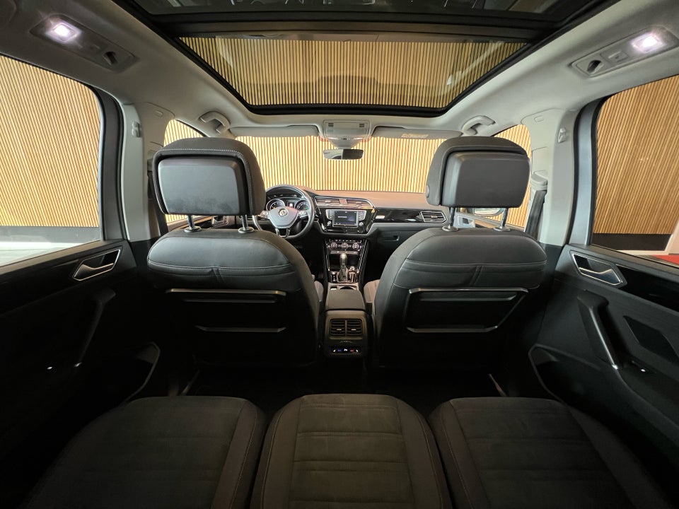 VW Touran 1,8 TSi 180 Highline DSG 7prs 5d