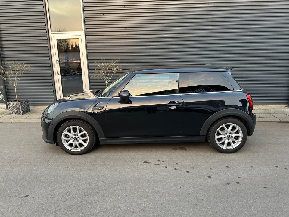 MINI Cooper SE Maximise 3d