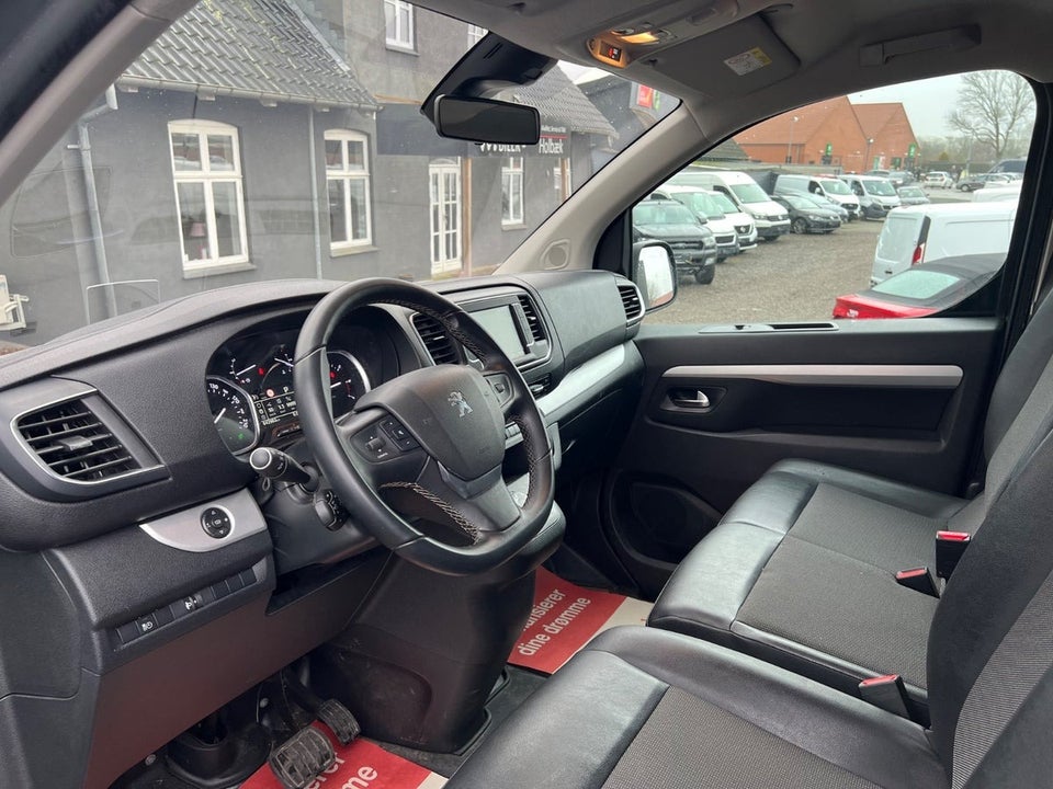 Peugeot Expert 2,0 BlueHDi 122 L2 Ultimate EAT8 Van