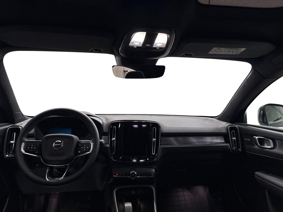 Volvo EC40 Twin Black Edition 5d