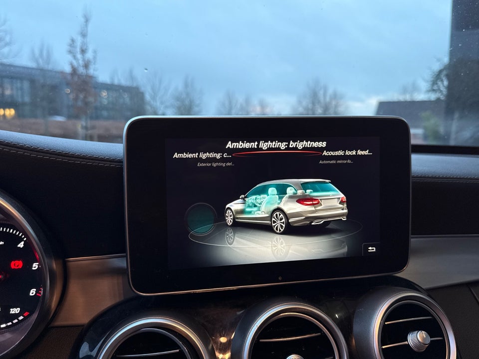 Mercedes C220 2,2 BlueTEC AMG Line stc. 5d