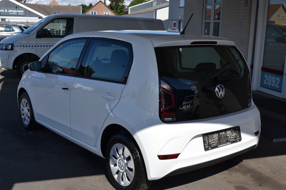 VW Up! 1,0 MPi 60 White Style 5d