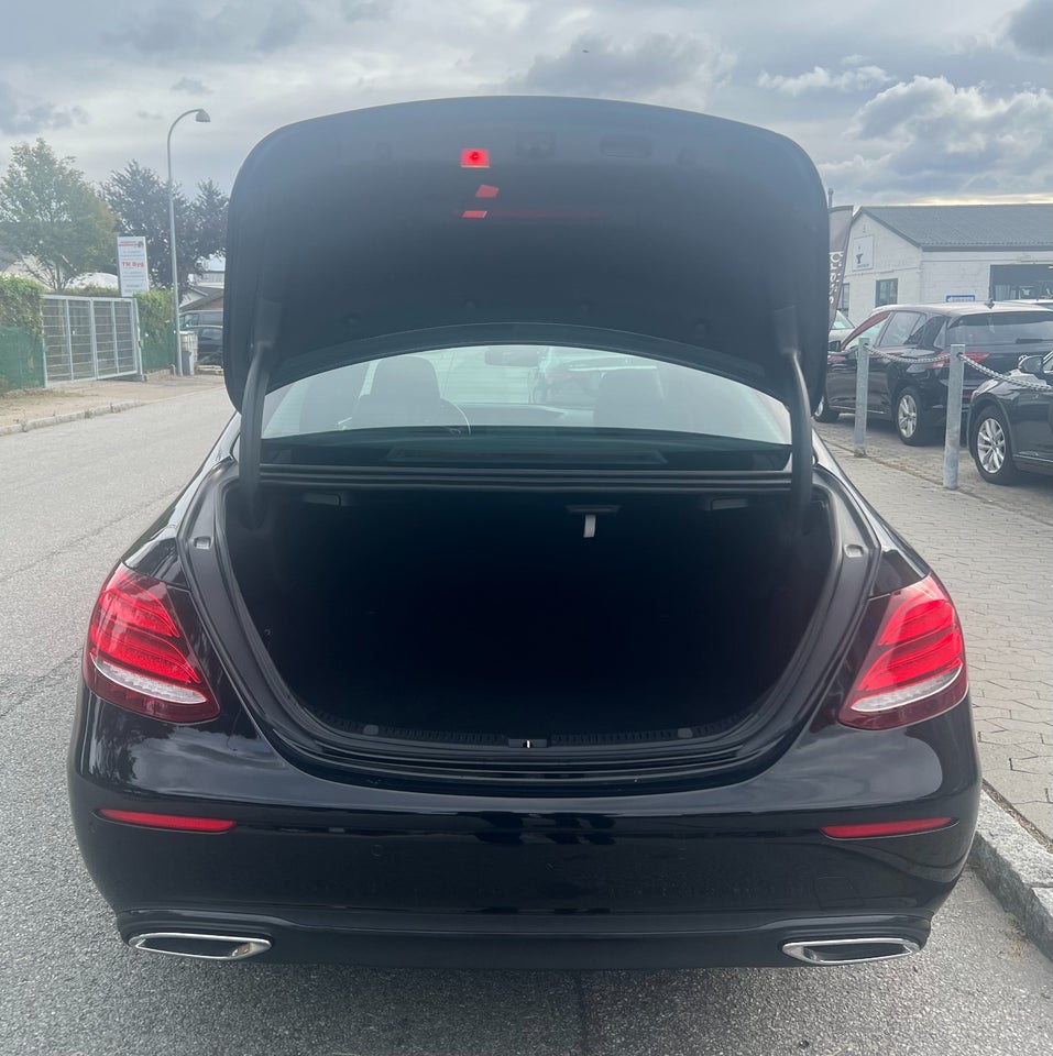 Mercedes E220 d 2,0 Avantgarde aut. 4d