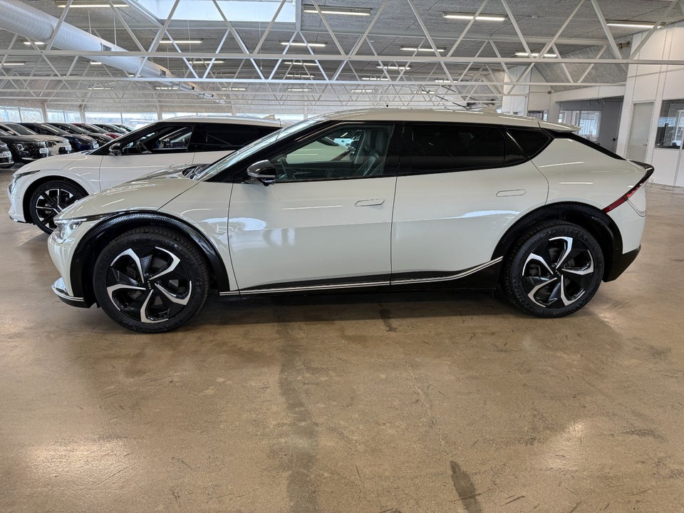 Kia EV6 77 Long Range Upgrade 5d