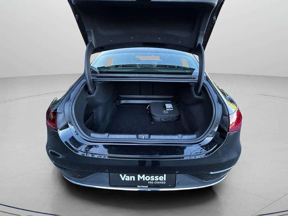 Mercedes EQE350 Electric Art 4d