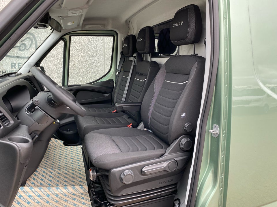 Iveco Daily 3,0 35S21 12m³ Van AG8