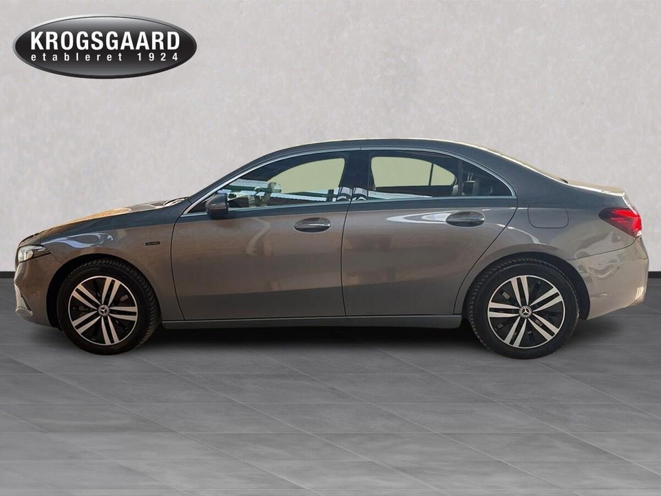 Mercedes A250 e 1,3 Progressive aut. 4d