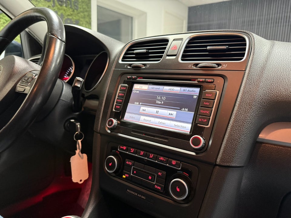 VW Golf VI 1,6 TDi 105 BlueMotion 5d