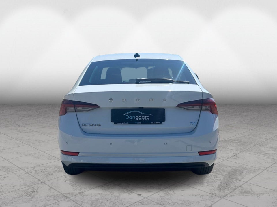 Skoda Octavia 1,4 TSi iV Plus DSG 5d