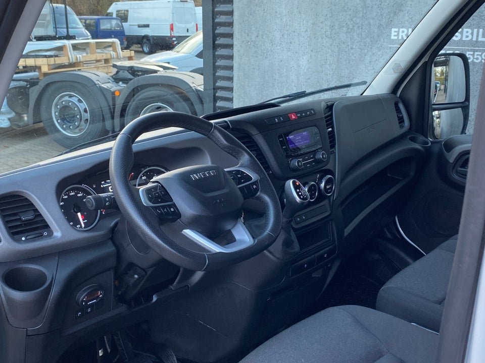 Iveco Daily 2,3 35S16 4100mm Lad AG8