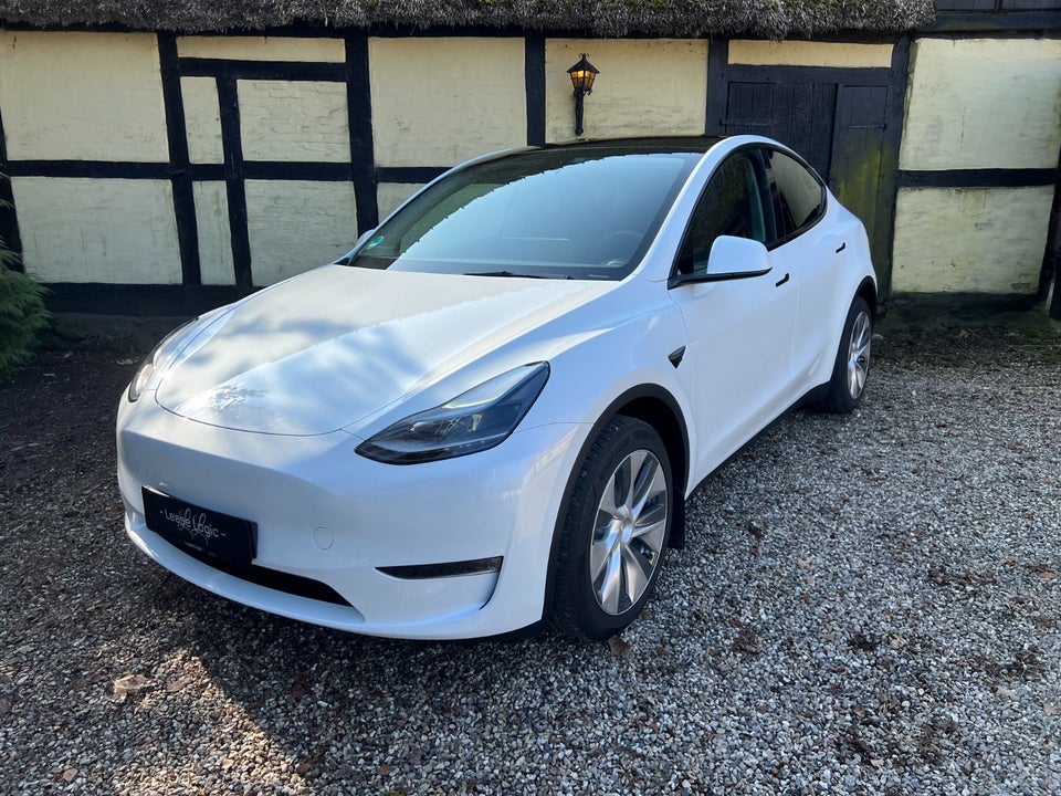 Tesla Model Y RWD 5d