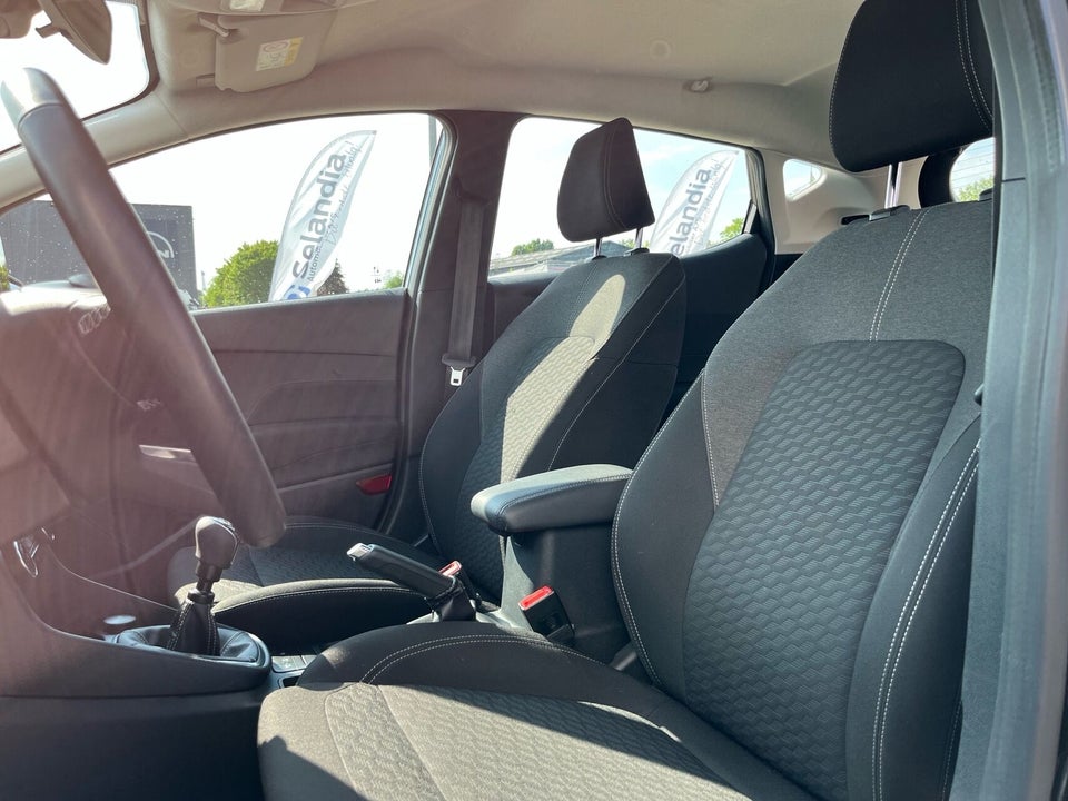 Ford Fiesta 1,0 EcoBoost Titanium 5d