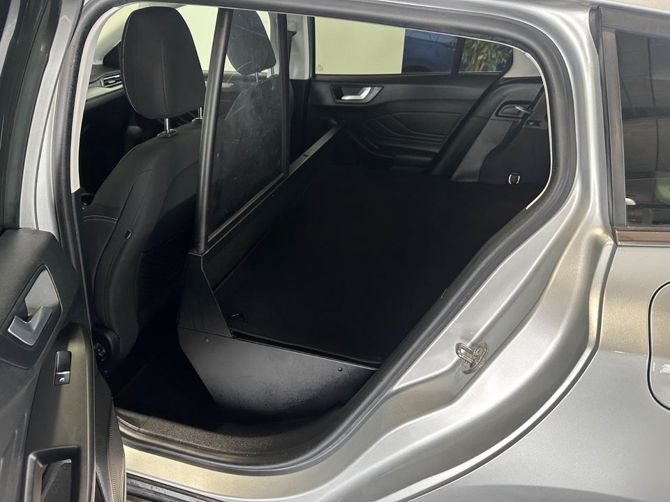 Ford Focus 1,5 EcoBlue Titanium stc. aut. Van 5d