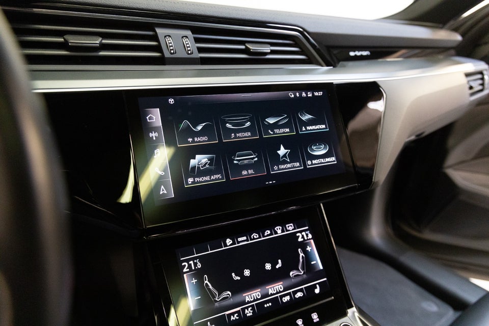 Audi e-tron 55 S-line Sportback quattro 5d