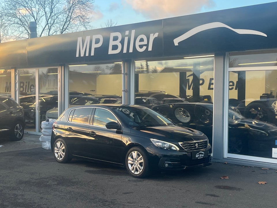 Peugeot 308 1,6 BlueHDi 120 Allure Sky 5d