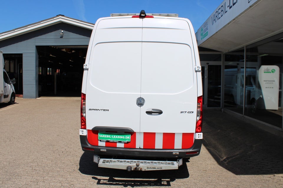 Mercedes Sprinter 317 2,0 CDi A3 Kassevogn aut. RWD