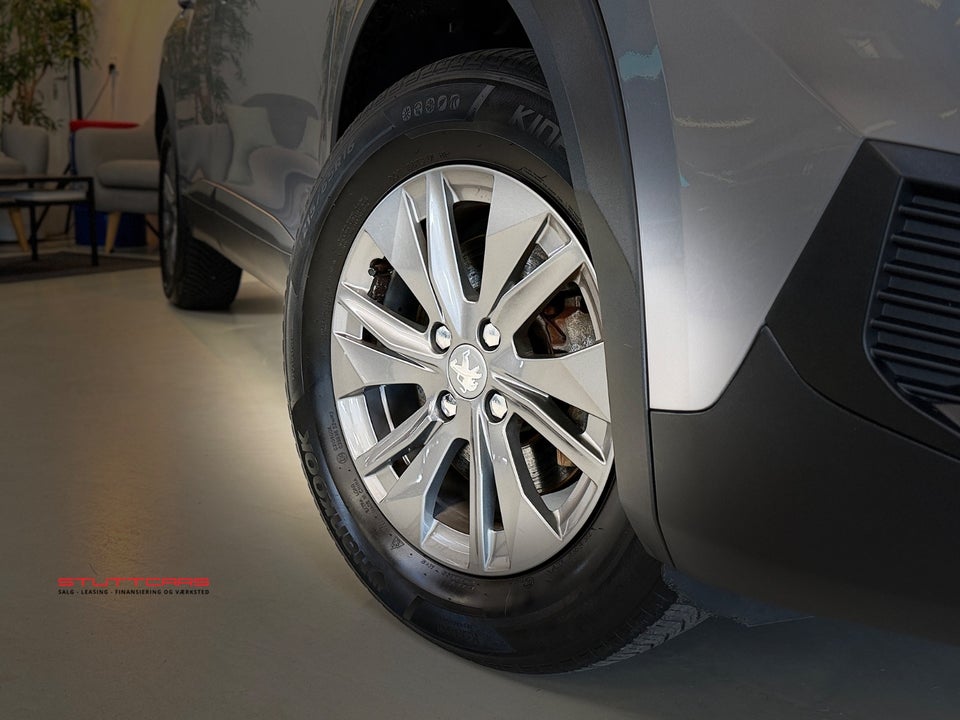 Peugeot e-2008 50 Active 5d