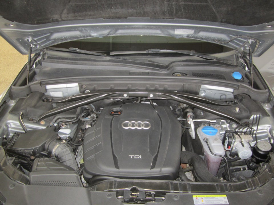 Audi Q5 2,0 TDi 143 5d