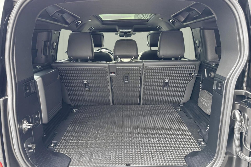 Land Rover Defender 110 3,0 P400 X-Dynamic HSE aut. 5d
