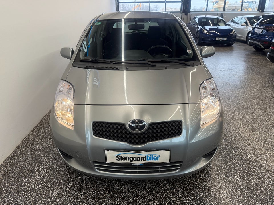 Toyota Yaris 1,3 Luna M/M 3d