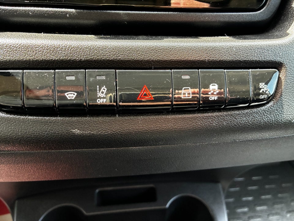 Peugeot Boxer 335 2,2 BlueHDi 180 L2H2 Premium EAT8