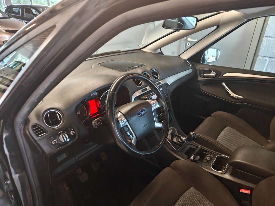 Ford S-MAX 2,0 TDCi 140 Collection 7prs 5d