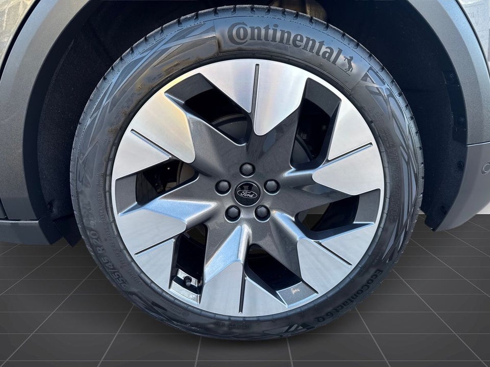 Ford Explorer 82 Premium Extended Range 5d