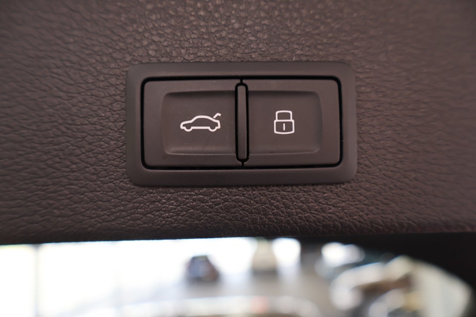 Audi Q2 30 TDi Prestige S-tr. 5d