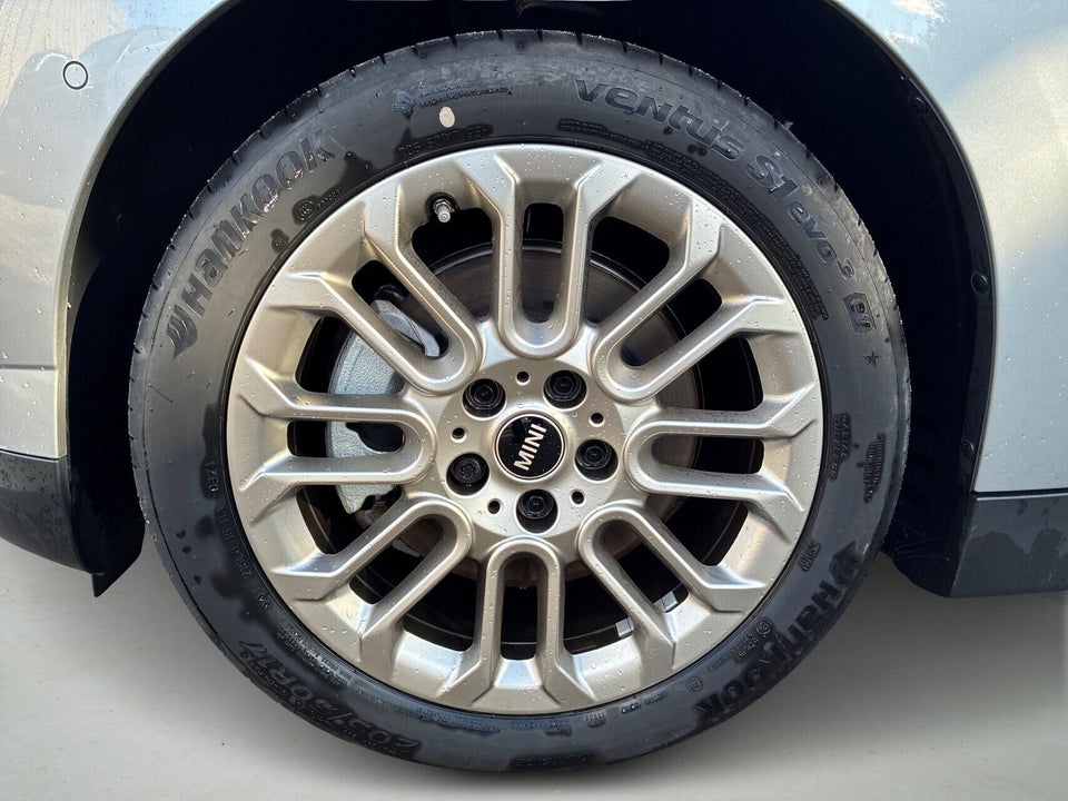MINI Cooper SE Favoured Trim M 3d