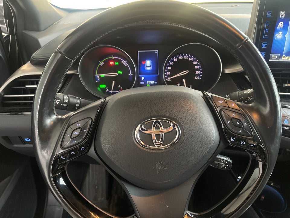 Toyota C-HR 1,8 Hybrid C-ENTER CVT 5d