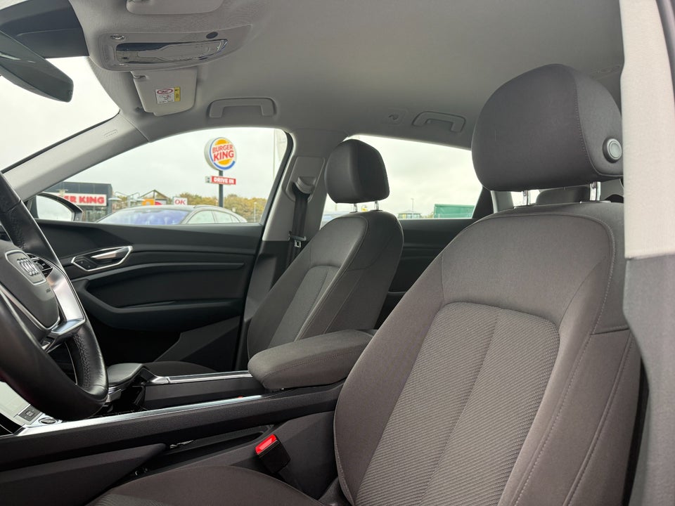 Audi e-tron 50 quattro 5d