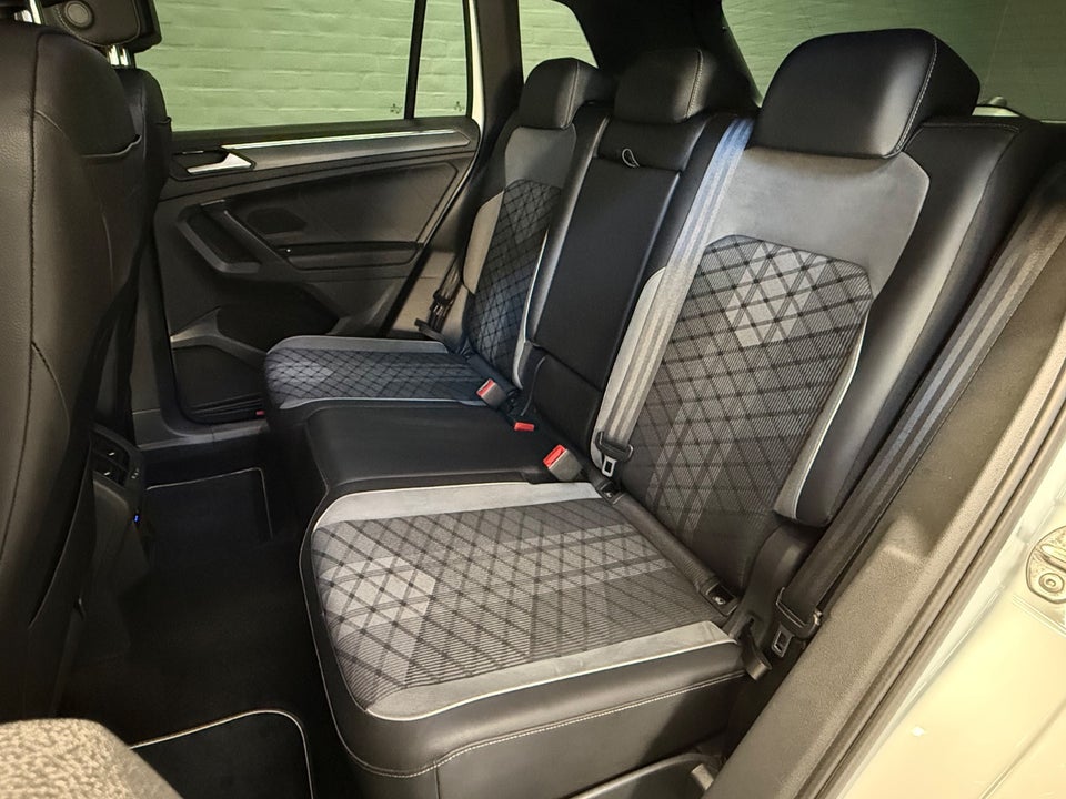 VW Tiguan 1,4 eHybrid R-line DSG 5d