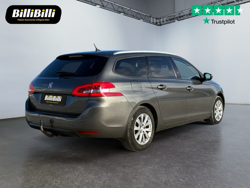 Peugeot 308 1,5 BlueHDi 130 Style+ 5d